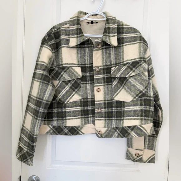 Plaid Button-Up Jacket - Picture 2 of 2